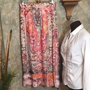 Chico 🌹 stunning Paisley long maxi skirt. Size 1 lg